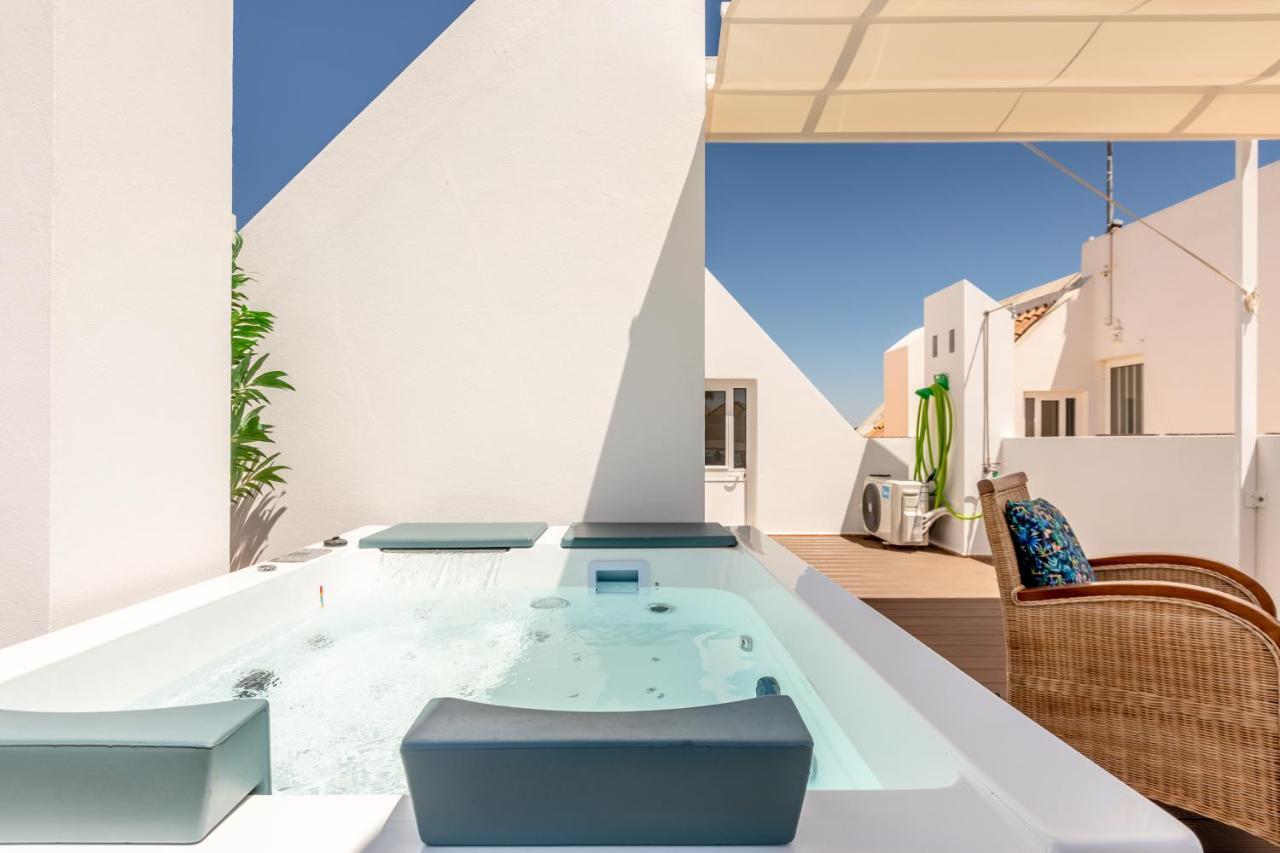 Seascape Villa Private Pool & Rooftop Jacuzzi With Sea View Near Manta Rota Beach Vila Nova de Cacela Kültér fotó